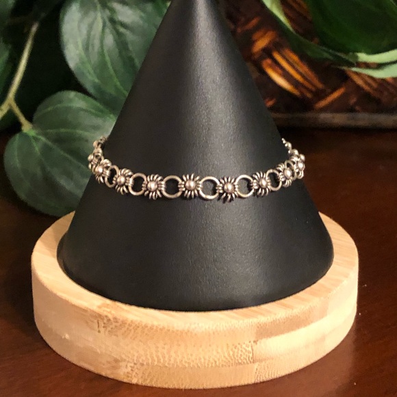 Sterling Silver 925 Flower Bracelet - Picture 1 of 6